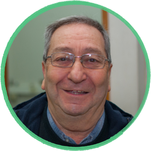 Dr. Elías Apud